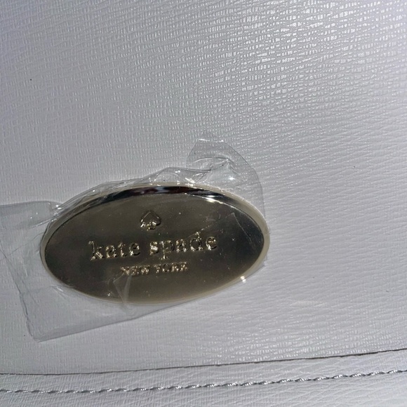🌺 NWT Kate ♠️ Spade Darcy Small Bucket Crossbody bag 🌺 - Picture 14 of 15